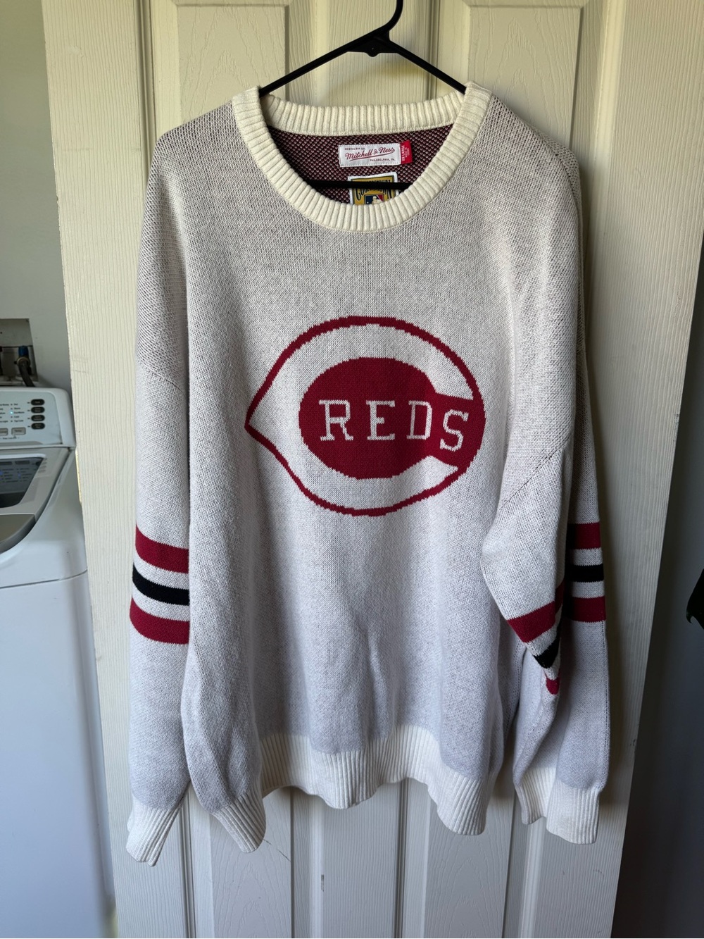 Mitchell & Ness Cream Crewneck Sweater with Red Cincinnati Reds Logo
